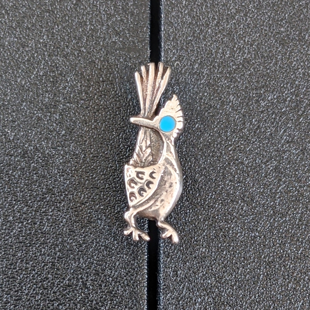 Vintage sterling silver roadrunner pin